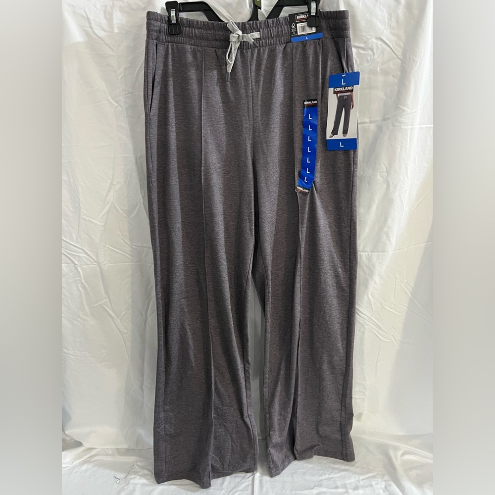 Kirkland Signature Ladies Lightweight Pintuck Pant